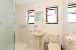 Photo 11- click for photo gallery